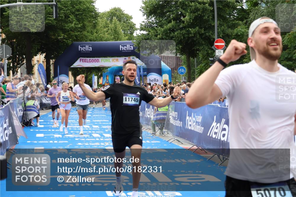 29.06.2025 - hella hamburg halbmarathon Zöllner http://msf.ph/oto/8182331 29.06.2025 10:32:35 Ziel 1707, 5070, 8883, 11745, 11877, 13199, 14293, 14908, 16957, 18135, 18562, 18563 meine-sportfotos.de