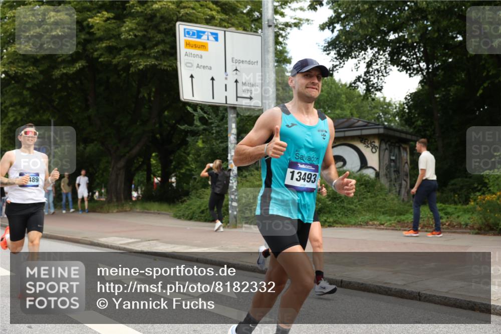 29.06.2025 - hella hamburg halbmarathon Yannick Fuchs http://msf.ph/oto/8182332 29.06.2025 10:28:52 20KM 1080, 1396, 1743, 2228, 2879, 3005, 6305, 7534, 7901, 8312, 9345, 9376, 10865, 11019, 11227, 12595, 13066, 13493, 13494, 13771, 14448, 14549, 15500, 16148, 16243, 16417, 17191, 17489, 17751, 17877, 18099, 18906 meine-sportfotos.de