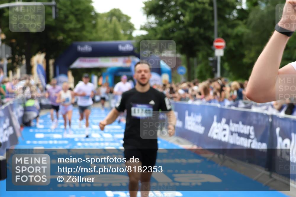 29.06.2025 - hella hamburg halbmarathon Zöllner http://msf.ph/oto/8182353 29.06.2025 10:32:35 Ziel 1707, 5070, 8883, 11745, 11877, 13199, 14293, 14908, 16957, 18135, 18562, 18563 meine-sportfotos.de