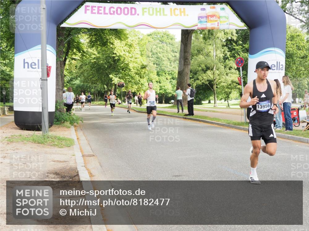 29.06.2025 - hella hamburg halbmarathon MichiJ http://msf.ph/oto/8182477 29.06.2025 10:17:32 Zwischen KM18-KM19 1577, 9804, 13941, 13956, 19114 meine-sportfotos.de
