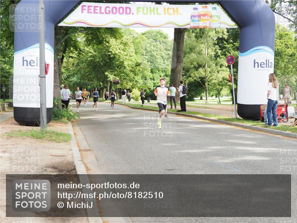 29.06.2025 - hella hamburg halbmarathon MichiJ http://msf.ph/oto/8182510 29.06.2025 10:17:35 Zwischen KM18-KM19 1577, 10655, 13956, 19114 meine-sportfotos.de
