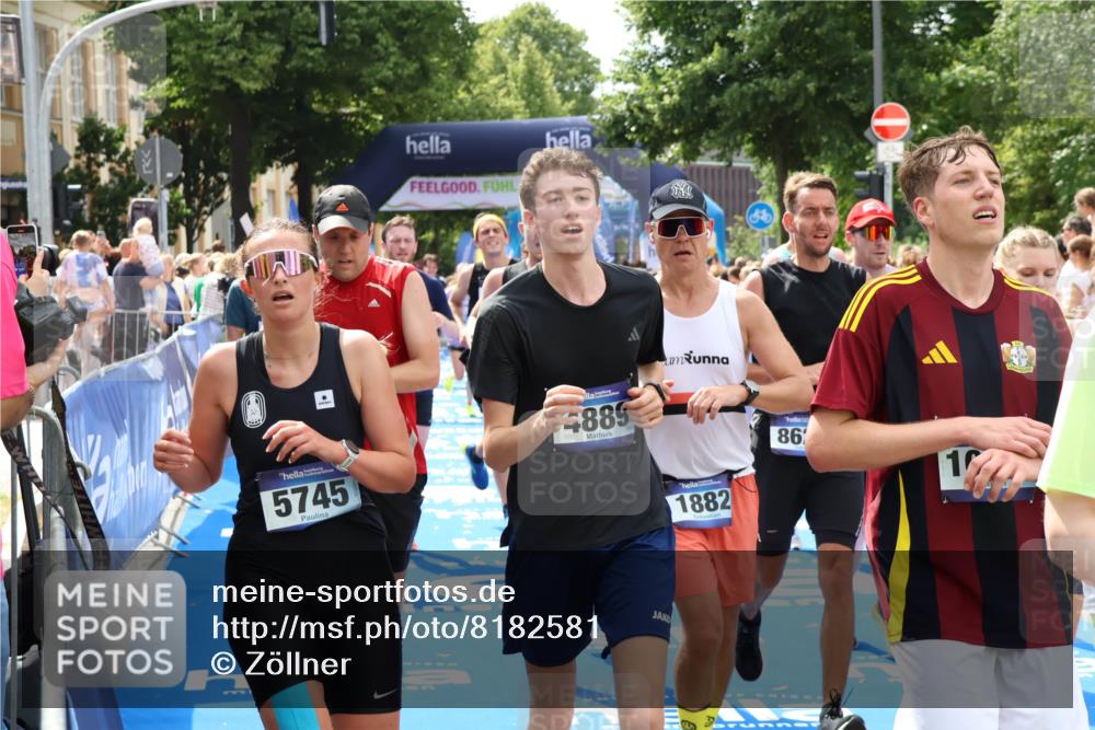29.06.2025 - hella hamburg halbmarathon Zöllner http://msf.ph/oto/8182581 29.06.2025 10:40:52 Ziel 1631, 1882, 2750, 4634, 4889, 5014, 5026, 5745, 6429, 7080, 7109, 7378, 8074, 8629, 9547, 9979, 10369, 10934, 11959, 14092, 14661, 15351, 16201, 16249, 17486 meine-sportfotos.de