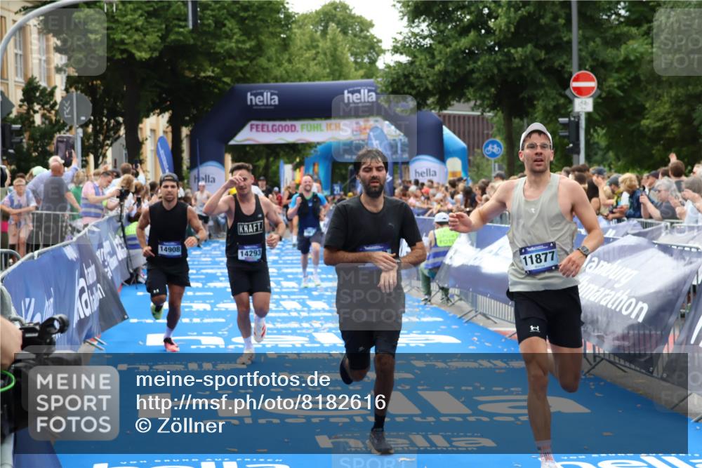 29.06.2025 - hella hamburg halbmarathon Zöllner http://msf.ph/oto/8182616 29.06.2025 10:32:41 Ziel 1707, 1990, 11877, 12987, 13961, 14293, 14908, 16619, 17117, 18135 meine-sportfotos.de