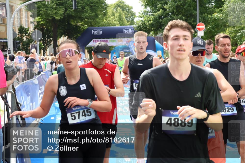 29.06.2025 - hella hamburg halbmarathon Zöllner http://msf.ph/oto/8182617 29.06.2025 10:40:53 Ziel 1631, 1882, 2750, 4634, 5014, 5026, 6429, 7080, 7109, 7378, 8074, 8629, 9547, 9979, 10369, 10934, 11959, 14661, 16249, 17486, 18173 meine-sportfotos.de
