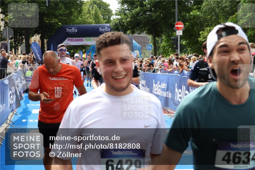29.06.2025 - hella hamburg halbmarathon Zöllner http://msf.ph/oto/8182808 29.06.2025 10:40:58 Ziel 1631, 1677, 7109, 7378, 9547, 10369, 10934, 12088, 12385, 13029, 13158, 14661, 15689, 16347, 17032, 17720, 18173 meine-sportfotos.de