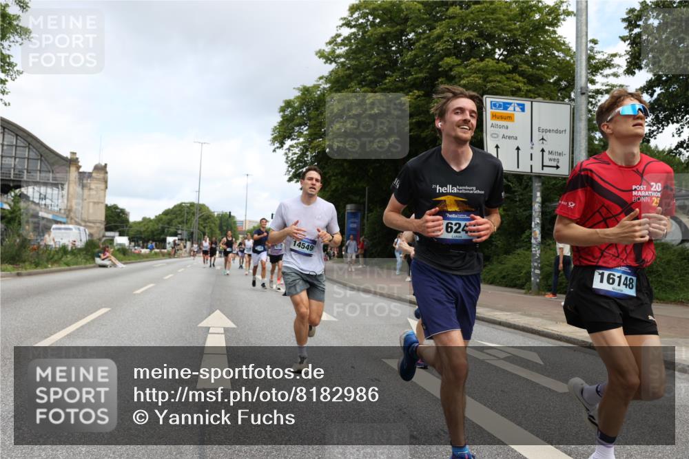 29.06.2025 - hella hamburg halbmarathon Yannick Fuchs http://msf.ph/oto/8182986 29.06.2025 10:28:56 20KM 1080, 1743, 2228, 2879, 3005, 5550, 6305, 7534, 7884, 7901, 9345, 9376, 9519, 10865, 11019, 13066, 13493, 13494, 13771, 14448, 14549, 15500, 15902, 16148, 16243, 16417, 17489, 17751, 17877, 18026, 18099, 18906 meine-sportfotos.de