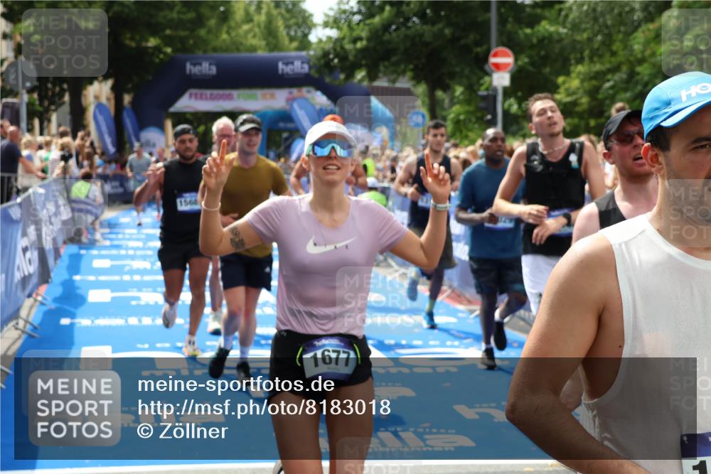 29.06.2025 - hella hamburg halbmarathon Zöllner http://msf.ph/oto/8183018 29.06.2025 10:41:03 Ziel 1677, 2949, 6550, 6683, 9358, 9755, 11062, 11922, 12088, 12385, 13029, 13158, 15689, 16347, 17032, 17100, 17620, 17720, 17971 meine-sportfotos.de