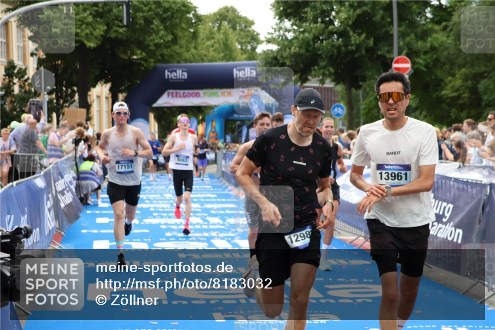 29.06.2025 - hella hamburg halbmarathon Zöllner http://msf.ph/oto/8183032 29.06.2025 10:32:49 Ziel 7965, 8062, 12987, 13686, 13961, 14028, 15054, 16425, 17117, 17151 meine-sportfotos.de