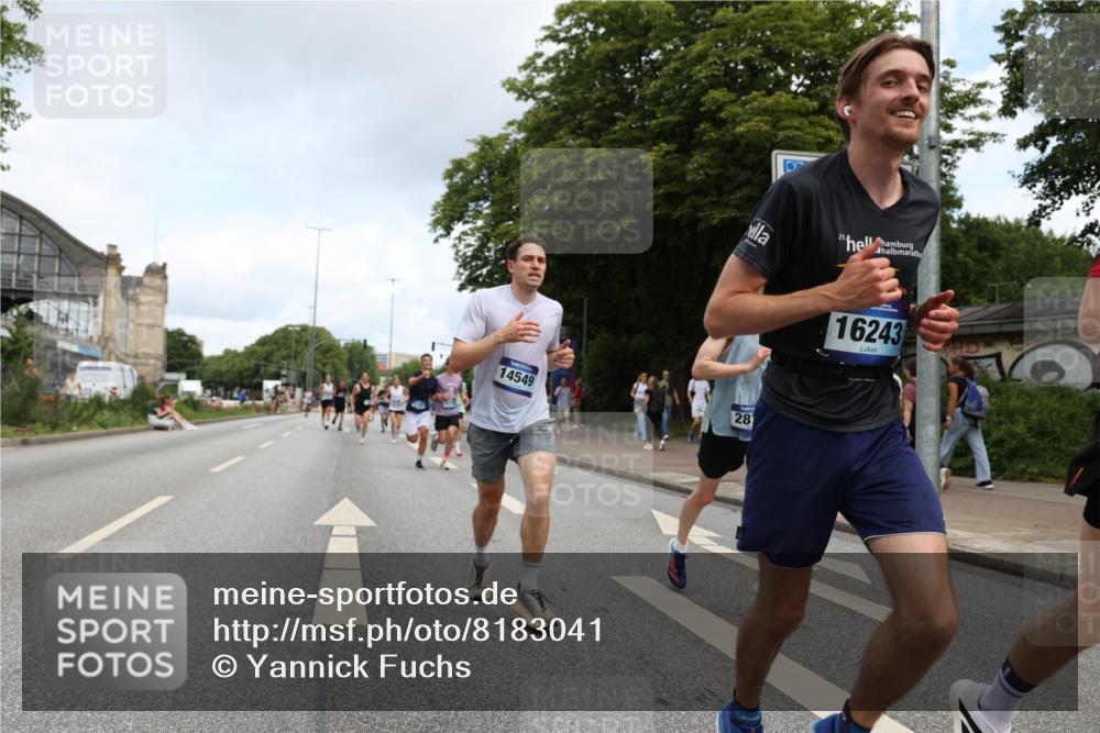 29.06.2025 - hella hamburg halbmarathon Yannick Fuchs http://msf.ph/oto/8183041 29.06.2025 10:28:56 20KM 1080, 1743, 2228, 2879, 3005, 5550, 6305, 7534, 7884, 7901, 9345, 9376, 9519, 10865, 11019, 13066, 13493, 13494, 13771, 14448, 14549, 15500, 15902, 16148, 16243, 16417, 17489, 17751, 17877, 18026, 18099, 18906 meine-sportfotos.de