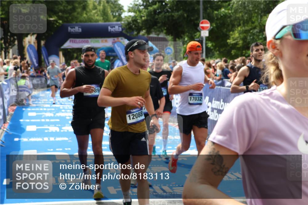 29.06.2025 - hella hamburg halbmarathon Zöllner http://msf.ph/oto/8183113 29.06.2025 10:41:04 Ziel 2949, 4871, 6550, 6683, 9358, 9755, 11062, 11922, 12088, 12385, 13029, 13158, 15689, 16347, 17032, 17100, 17620, 17720, 17971, 18045, 18049 meine-sportfotos.de