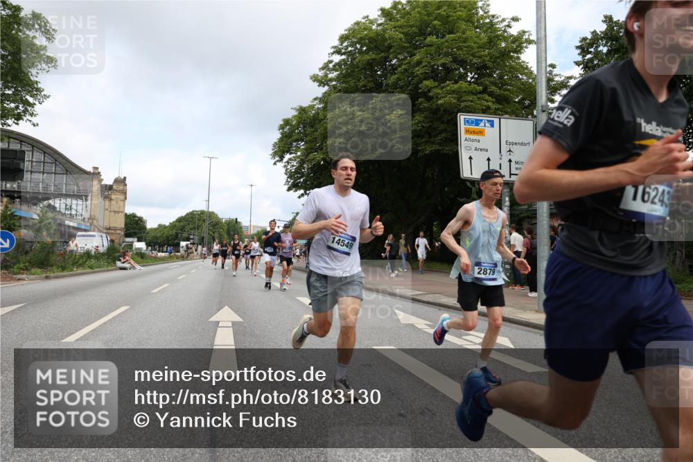 29.06.2025 - hella hamburg halbmarathon Yannick Fuchs http://msf.ph/oto/8183130 29.06.2025 10:28:56 20KM 1080, 1743, 2228, 2879, 3005, 5550, 6305, 7534, 7884, 7901, 9345, 9376, 9519, 10865, 11019, 13066, 13493, 13494, 13771, 14448, 14549, 15500, 15902, 16148, 16243, 16417, 17489, 17751, 17877, 18026, 18099, 18906 meine-sportfotos.de
