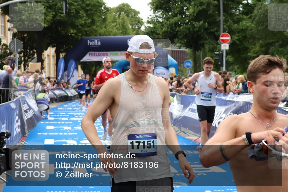 29.06.2025 - hella hamburg halbmarathon Zöllner http://msf.ph/oto/8183196 29.06.2025 10:32:51 Ziel 6358, 7965, 8062, 13686, 14028, 15054, 16425, 17151, 18687 meine-sportfotos.de