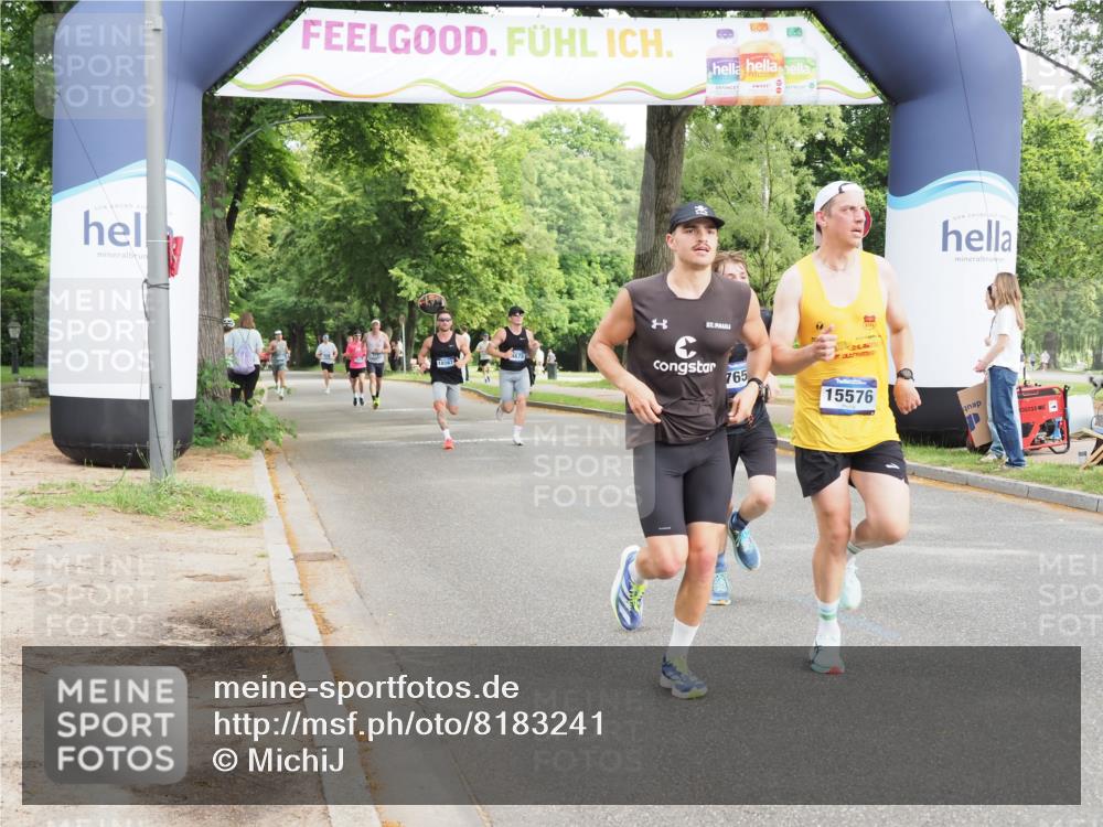 29.06.2025 - hella hamburg halbmarathon MichiJ http://msf.ph/oto/8183241 29.06.2025 10:17:46 Zwischen KM18-KM19 1122, 2604, 7651, 12529, 15576, 17354, 19042 meine-sportfotos.de