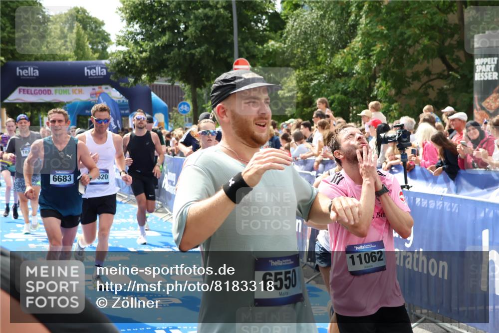 29.06.2025 - hella hamburg halbmarathon Zöllner http://msf.ph/oto/8183318 29.06.2025 10:41:10 Ziel 1136, 2568, 2949, 3618, 4380, 4871, 5709, 6683, 8122, 9358, 9659, 9815, 13268, 17100, 17620, 17971, 18045, 18049 meine-sportfotos.de