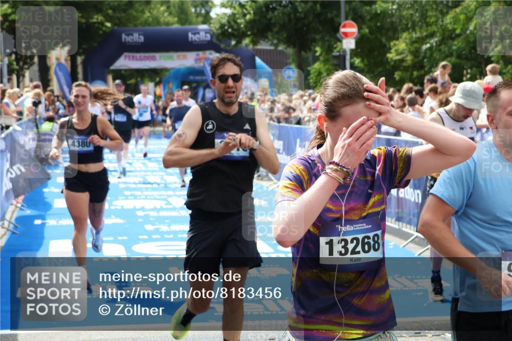 29.06.2025 - hella hamburg halbmarathon Zöllner http://msf.ph/oto/8183456 29.06.2025 10:41:16 Ziel 3332, 3618, 4205, 4380, 5387, 5709, 6901, 8122, 9659, 9711, 10375, 12434, 12895, 17834 meine-sportfotos.de