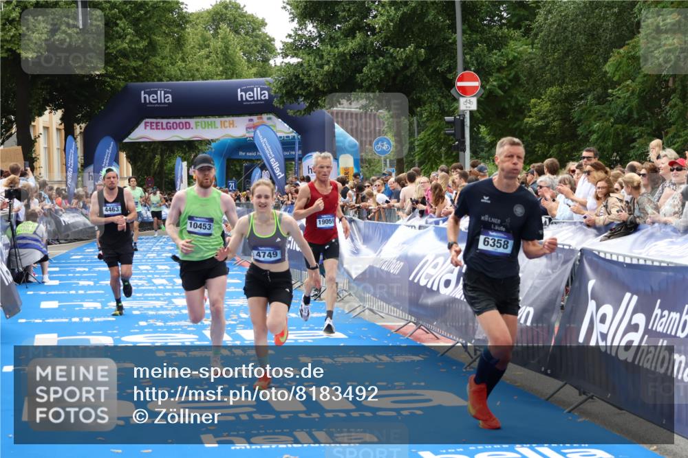 29.06.2025 - hella hamburg halbmarathon Zöllner http://msf.ph/oto/8183492 29.06.2025 10:32:59 Ziel 4463, 4749, 6358, 10453, 12290, 18679, 18687, 19059 meine-sportfotos.de