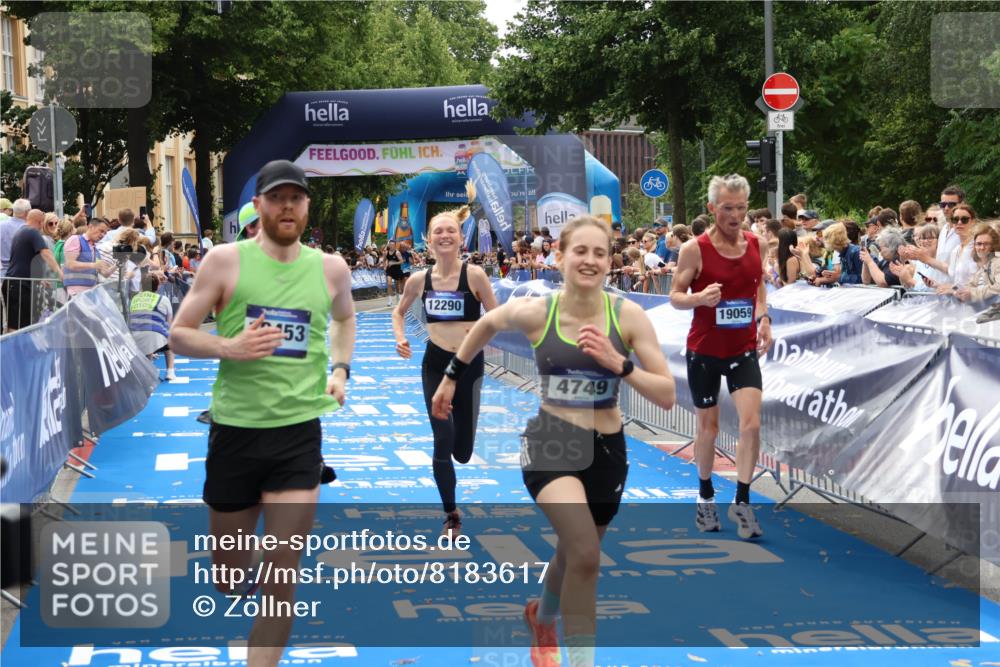 29.06.2025 - hella hamburg halbmarathon Zöllner http://msf.ph/oto/8183617 29.06.2025 10:33:01 Ziel 4463, 4749, 10453, 11169, 12290, 18679, 19059 meine-sportfotos.de