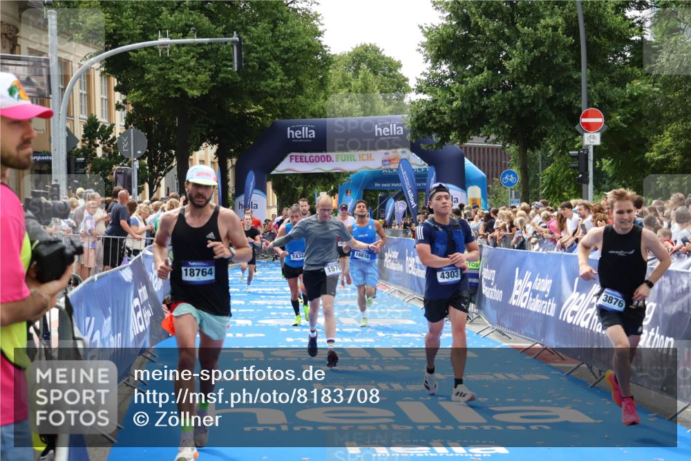29.06.2025 - hella hamburg halbmarathon Zöllner http://msf.ph/oto/8183708 29.06.2025 10:41:26 Ziel 1570, 2797, 3204, 4303, 6771, 7432, 7774, 7796, 10783, 13876, 14555, 16816, 18412, 18509, 18573, 18764 meine-sportfotos.de