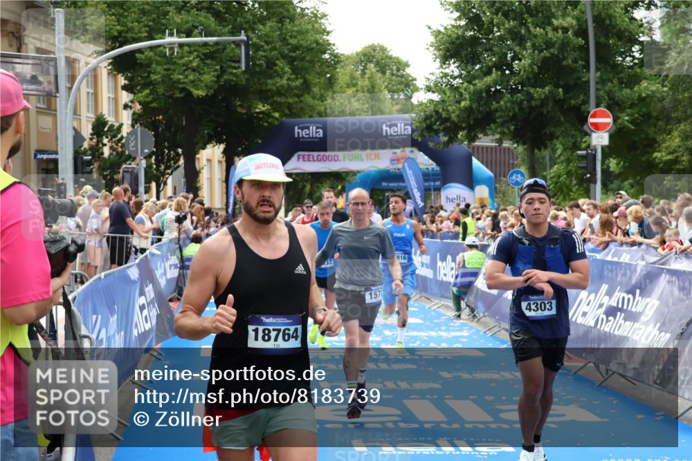 29.06.2025 - hella hamburg halbmarathon Zöllner http://msf.ph/oto/8183739 29.06.2025 10:41:27 Ziel 1570, 2797, 3204, 4303, 4893, 6771, 7432, 7774, 7796, 10783, 13876, 14555, 16816, 17882, 18412, 18509, 18573, 18764 meine-sportfotos.de