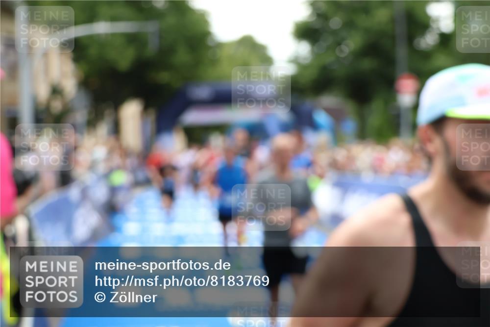 29.06.2025 - hella hamburg halbmarathon Zöllner http://msf.ph/oto/8183769 29.06.2025 10:41:28 Ziel 1570, 2797, 3204, 4303, 4893, 6771, 7432, 7774, 7796, 10783, 14555, 16816, 17882, 18412, 18509, 18573 meine-sportfotos.de