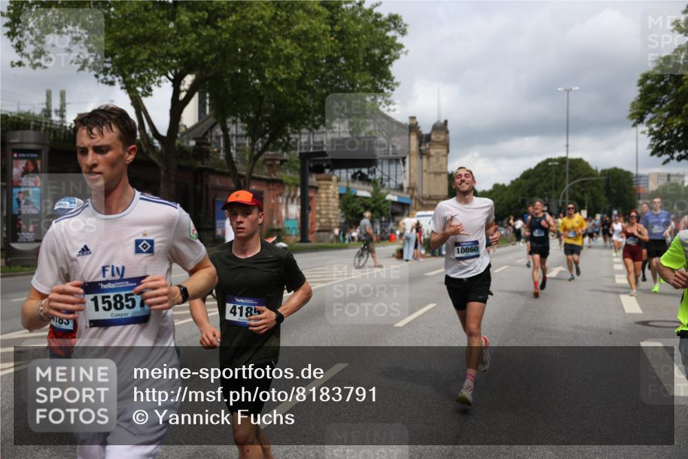 29.06.2025 - hella hamburg halbmarathon Yannick Fuchs http://msf.ph/oto/8183791 29.06.2025 10:43:25 20KM 1094, 1342, 1381, 1452, 1476, 2013, 2504, 2592, 2596, 2706, 2889, 2937, 3060, 4017, 4183, 4185, 4847, 4890, 5460, 5705, 6158, 7067, 7297, 8112, 8302, 8821, 9038, 9126, 9213, 9463, 9619, 9649, 9661, 9695, 10053, 10184, 10859, 10860, 11340, 11519, 11579, 11679, 11779, 11977, 12094, 12421, 12533, 12670, 13233, 13269, 13688, 14526, 15384, 15422, 15523, 15857, 15894, 16114, 16369, 16592, 16627, 16731, 17173, 17632, 18842, 18873, 18887 meine-sportfotos.de