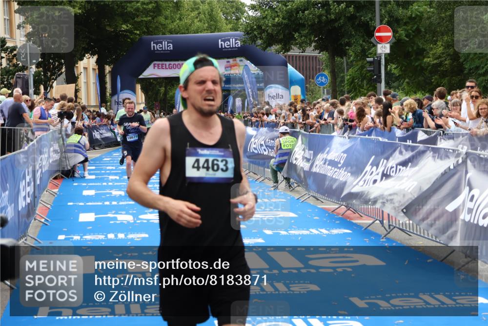 29.06.2025 - hella hamburg halbmarathon Zöllner http://msf.ph/oto/8183871 29.06.2025 10:33:03 Ziel 4463, 11169, 18679 meine-sportfotos.de