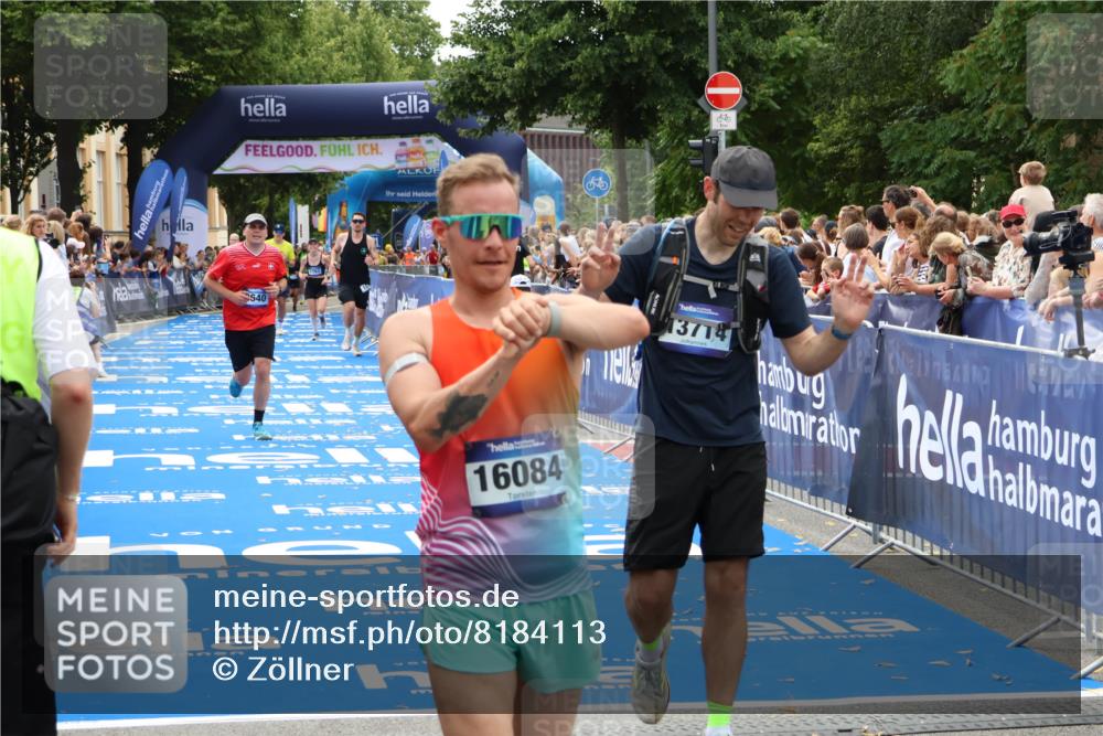 29.06.2025 - hella hamburg halbmarathon Zöllner http://msf.ph/oto/8184113 29.06.2025 10:41:45 Ziel 1512, 1763, 9640, 13714, 14346, 15535 meine-sportfotos.de