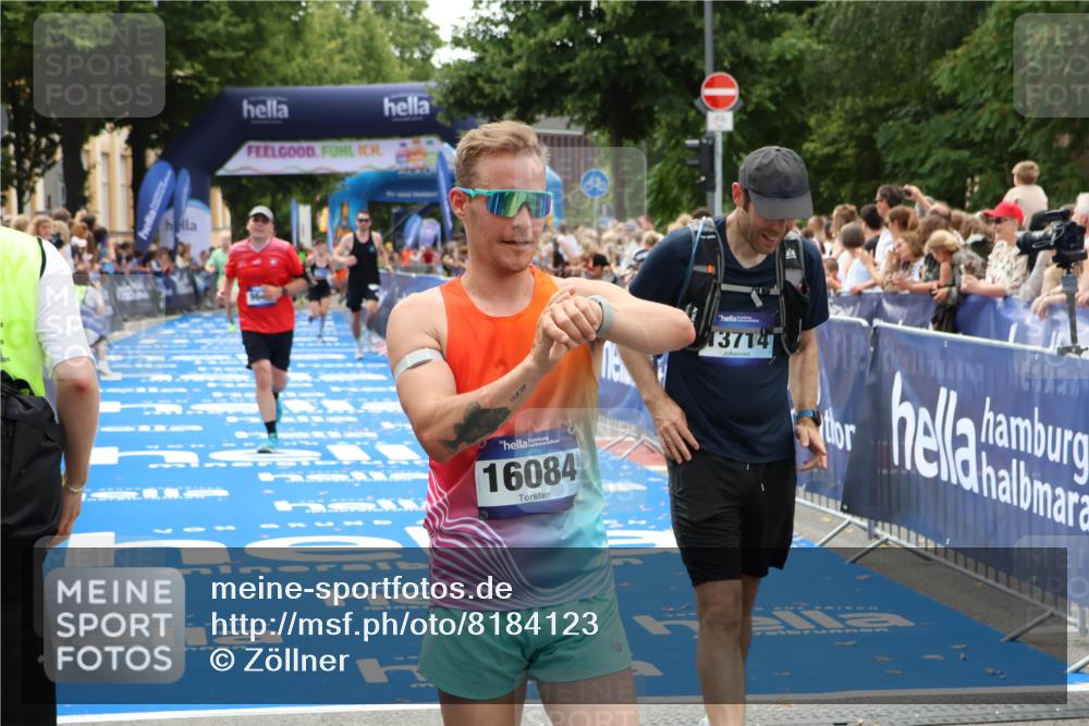 29.06.2025 - hella hamburg halbmarathon Zöllner http://msf.ph/oto/8184123 29.06.2025 10:41:45 Ziel 1512, 1763, 9640, 13714, 14346, 15535 meine-sportfotos.de