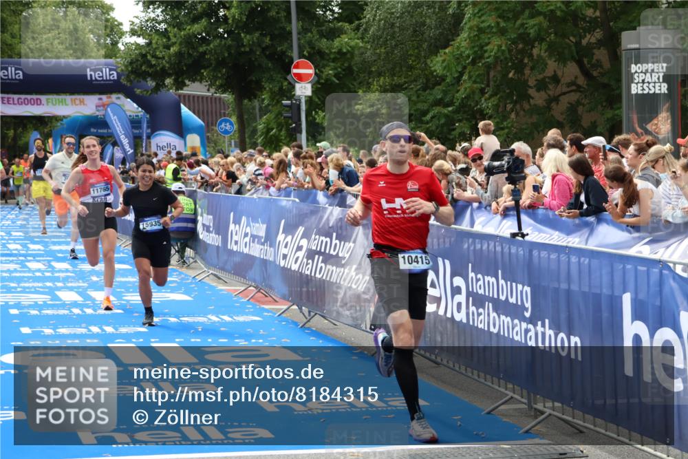 29.06.2025 - hella hamburg halbmarathon Zöllner http://msf.ph/oto/8184315 29.06.2025 10:41:55 Ziel 1169, 7092, 10415, 11765, 15521, 15935, 16507 meine-sportfotos.de