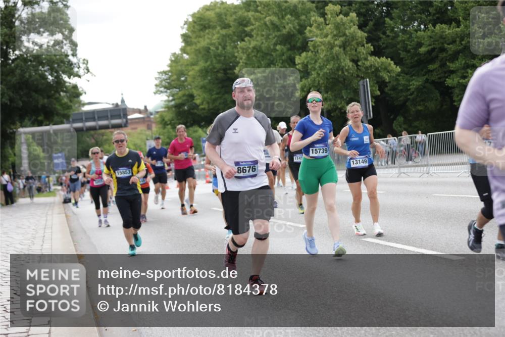 29.06.2025 - hella hamburg halbmarathon Jannik Wohlers http://msf.ph/oto/8184378 29.06.2025 10:23:23 Lombardsbrücke 1304, 1545, 2125, 2489, 4122, 4646, 4990, 5055, 5160, 5358, 6747, 8031, 8149, 8181, 8502, 8676, 9217, 9603, 9715, 10649, 11044, 11300, 11454, 11793, 13149, 14521, 15739, 15853, 16331, 17385, 17513, 18091, 18314, 18745, 18865, 18998, 19017 meine-sportfotos.de
