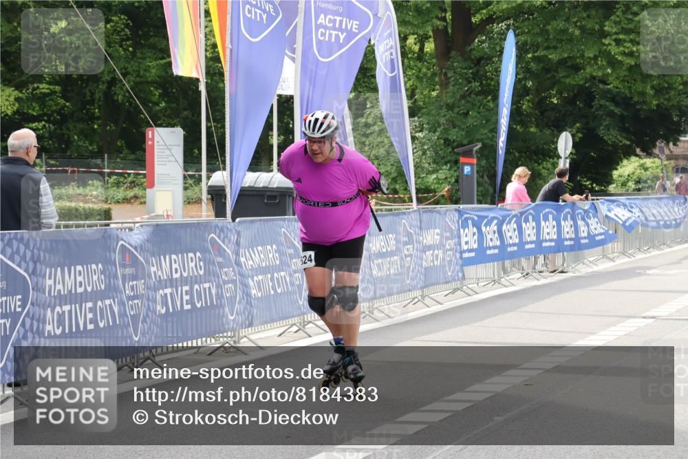 29.06.2025 - hella hamburg halbmarathon Strokosch-Dieckow http://msf.ph/oto/8184383 29.06.2025 09:24:44 Ziel 20083, 20355, 20524 meine-sportfotos.de