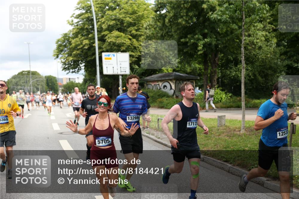 29.06.2025 - hella hamburg halbmarathon Yannick Fuchs http://msf.ph/oto/8184421 29.06.2025 10:43:29 20KM 1094, 1342, 1381, 1452, 1476, 2013, 2504, 2592, 2596, 2706, 2889, 2937, 3060, 4017, 4183, 4185, 4832, 5460, 5705, 6158, 7067, 7297, 7332, 8112, 8302, 8821, 9038, 9126, 9213, 9463, 9619, 9649, 9695, 9924, 10053, 10184, 10859, 10860, 11340, 11519, 11579, 11679, 11779, 11819, 11977, 12094, 12421, 12533, 12670, 13233, 13269, 13688, 14526, 15422, 15523, 15857, 15894, 16114, 16369, 16627, 16653, 16731, 16891, 17173, 17632, 17753, 18058, 18842, 18873 meine-sportfotos.de