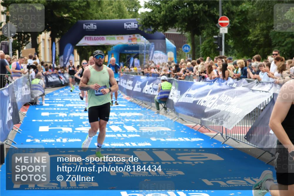 29.06.2025 - hella hamburg halbmarathon Zöllner http://msf.ph/oto/8184434 29.06.2025 10:33:13 Ziel 1910, 6473, 14276, 17802 meine-sportfotos.de
