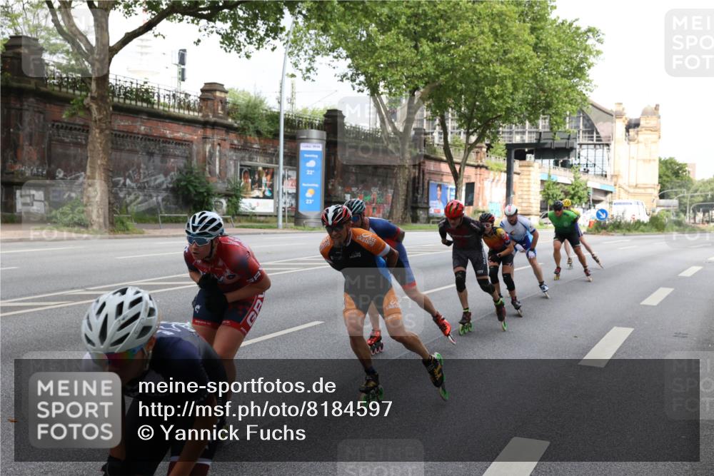 29.06.2025 - hella hamburg halbmarathon Yannick Fuchs http://msf.ph/oto/8184597 29.06.2025 09:08:57 20KM 22, 23 meine-sportfotos.de