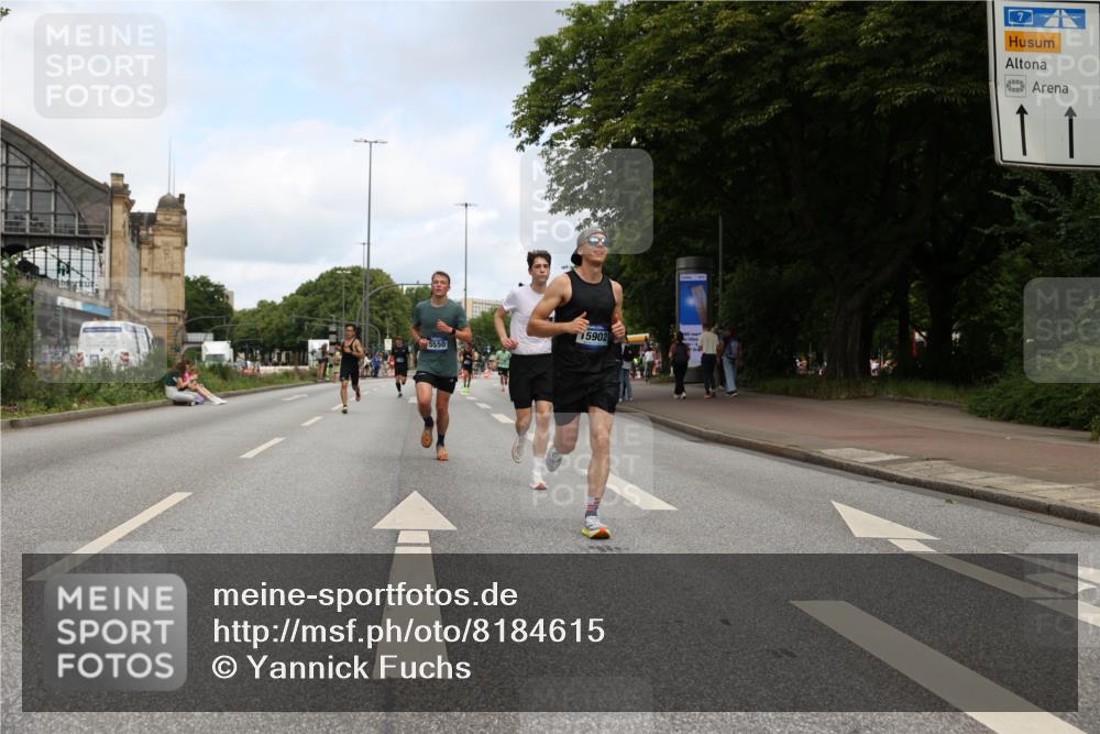 29.06.2025 - hella hamburg halbmarathon Yannick Fuchs http://msf.ph/oto/8184615 29.06.2025 10:29:12 20KM 1002, 1080, 3005, 5048, 5152, 5550, 6878, 7534, 7628, 7884, 7901, 9519, 9686, 11019, 11202, 11230, 11661, 15902, 16417, 17014, 18026, 18837 meine-sportfotos.de