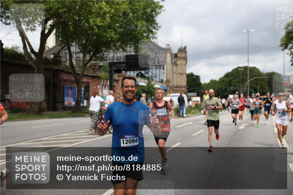 29.06.2025 - hella hamburg halbmarathon Yannick Fuchs http://msf.ph/oto/8184885 29.06.2025 10:43:31 20KM 1094, 1342, 1381, 1452, 1476, 2013, 2504, 2592, 2596, 2706, 2889, 2937, 3060, 4017, 4183, 4185, 4832, 5460, 5705, 6158, 7067, 7297, 7332, 8112, 8302, 8437, 8821, 9038, 9126, 9213, 9463, 9619, 9649, 9695, 9924, 10053, 10184, 10859, 10860, 11340, 11519, 11579, 11679, 11779, 11819, 11977, 12094, 12421, 12533, 12670, 13233, 13269, 13688, 13690, 14526, 15422, 15523, 15857, 16114, 16369, 16627, 16653, 16731, 16891, 17173, 17632, 17753, 18058, 18842, 18873, 18926, 19109 meine-sportfotos.de