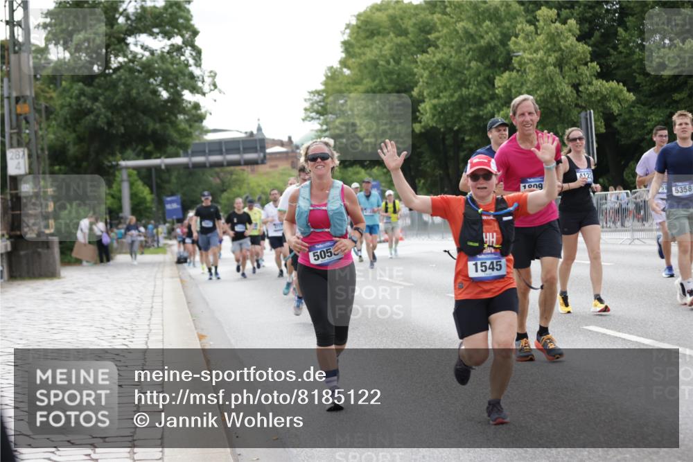 29.06.2025 - hella hamburg halbmarathon Jannik Wohlers http://msf.ph/oto/8185122 29.06.2025 10:23:28 Lombardsbrücke 1444, 1545, 2125, 2489, 4122, 4597, 4646, 4990, 5055, 5258, 5260, 5358, 5661, 6747, 7013, 8031, 8141, 8149, 8181, 8502, 8676, 8717, 9217, 9603, 9715, 10649, 11044, 11415, 11454, 11793, 13149, 14521, 15739, 15853, 16331, 17385, 17513, 17595, 18091, 18314, 18745, 18998, 19017 meine-sportfotos.de
