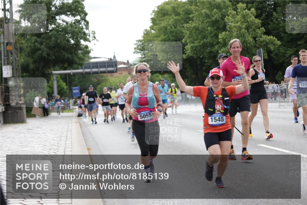 29.06.2025 - hella hamburg halbmarathon Jannik Wohlers http://msf.ph/oto/8185139 29.06.2025 10:23:28 Lombardsbrücke 1444, 1545, 2125, 2489, 4122, 4597, 4646, 4990, 5055, 5258, 5260, 5358, 5661, 6747, 7013, 8031, 8141, 8149, 8181, 8502, 8676, 8717, 9217, 9603, 9715, 10649, 11044, 11415, 11454, 11793, 13149, 14521, 15739, 15853, 16331, 17385, 17513, 17595, 18091, 18314, 18745, 18998, 19017 meine-sportfotos.de