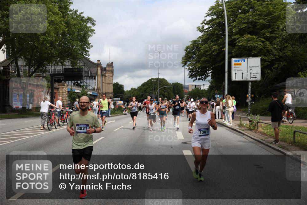 29.06.2025 - hella hamburg halbmarathon Yannick Fuchs http://msf.ph/oto/8185416 29.06.2025 10:43:33 20KM 1094, 1342, 1381, 1476, 2013, 2504, 2516, 2592, 2596, 2706, 2878, 2889, 2937, 3060, 3692, 4017, 4832, 5460, 5705, 6158, 7067, 7297, 7332, 8112, 8437, 8821, 9038, 9126, 9213, 9463, 9619, 9649, 9695, 9924, 9965, 10184, 10859, 11340, 11519, 11579, 11779, 11819, 11977, 12094, 12421, 12533, 12670, 13233, 13269, 13688, 13690, 14526, 15422, 15523, 16114, 16369, 16627, 16653, 16731, 16891, 17173, 17632, 17753, 18058, 18842, 18926, 19109 meine-sportfotos.de