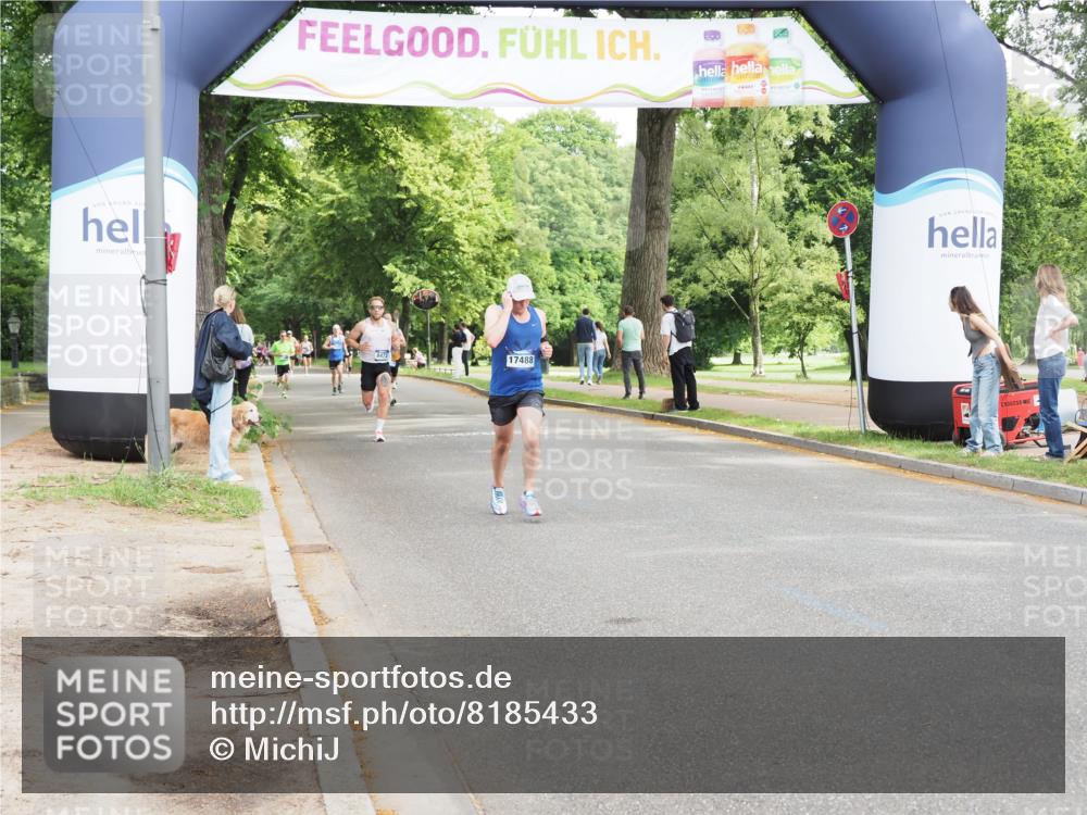 29.06.2025 - hella hamburg halbmarathon MichiJ http://msf.ph/oto/8185433 29.06.2025 10:18:34 Zwischen KM18-KM19 2075, 12189, 14140, 15883 meine-sportfotos.de