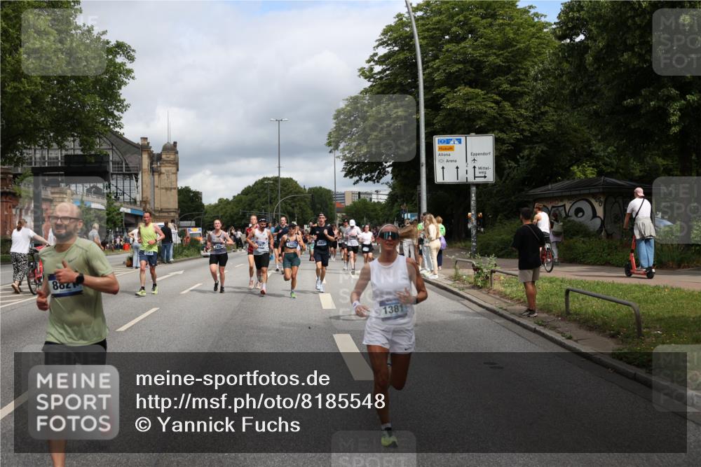 29.06.2025 - hella hamburg halbmarathon Yannick Fuchs http://msf.ph/oto/8185548 29.06.2025 10:43:33 20KM 1094, 1342, 1381, 1476, 2013, 2504, 2516, 2592, 2596, 2706, 2878, 2889, 2937, 3060, 3692, 4017, 4832, 5460, 5705, 6158, 7067, 7297, 7332, 8112, 8437, 8821, 9038, 9126, 9213, 9463, 9619, 9649, 9695, 9924, 9965, 10184, 10859, 11340, 11519, 11579, 11779, 11819, 11977, 12094, 12421, 12533, 12670, 13233, 13269, 13688, 13690, 14526, 15422, 15523, 16114, 16369, 16627, 16653, 16731, 16891, 17173, 17632, 17753, 18058, 18842, 18926, 19109 meine-sportfotos.de
