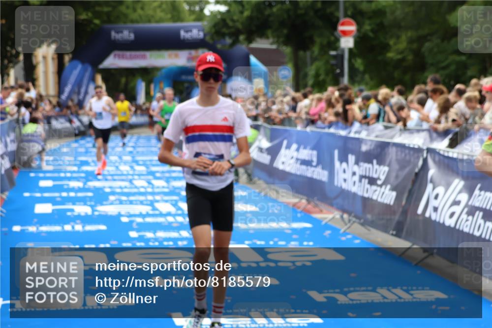 29.06.2025 - hella hamburg halbmarathon Zöllner http://msf.ph/oto/8185579 29.06.2025 10:33:27 Ziel 4602, 4679, 8956, 16881, 17056, 17489, 18731 meine-sportfotos.de