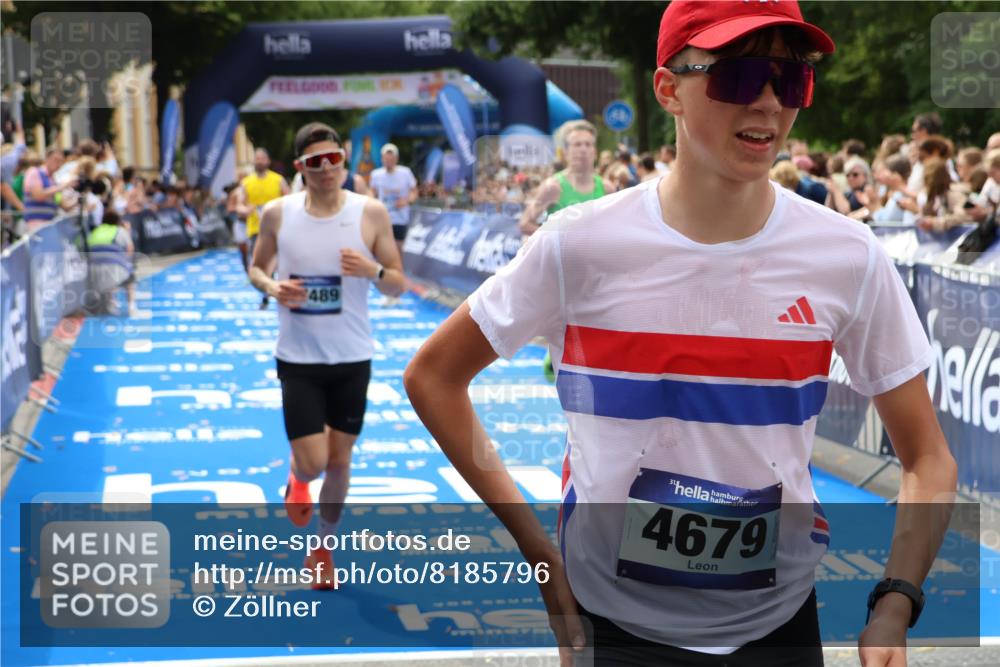 29.06.2025 - hella hamburg halbmarathon Zöllner http://msf.ph/oto/8185796 29.06.2025 10:33:31 Ziel 4602, 8956, 15326, 16931, 17056, 17489, 18731 meine-sportfotos.de