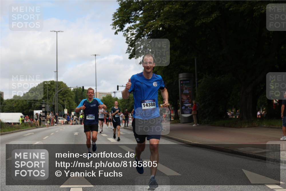 29.06.2025 - hella hamburg halbmarathon Yannick Fuchs http://msf.ph/oto/8185805 29.06.2025 10:29:37 20KM 1002, 1217, 1562, 4477, 5048, 5152, 6169, 6878, 7628, 7972, 8395, 8864, 8901, 9686, 12204, 12369, 14069, 14388, 14603, 14952, 15391, 15991, 16140, 16712, 16963, 17014, 18419, 19022 meine-sportfotos.de