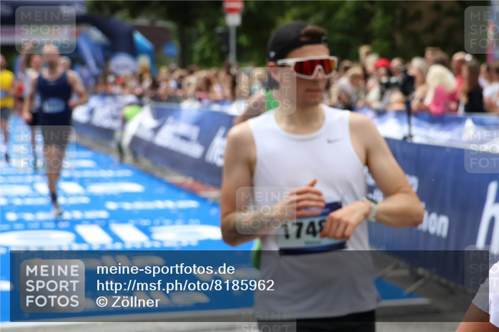 29.06.2025 - hella hamburg halbmarathon Zöllner http://msf.ph/oto/8185962 29.06.2025 10:33:32 Ziel 4602, 8956, 15326, 16931, 17056, 17489, 18731, 18854 meine-sportfotos.de