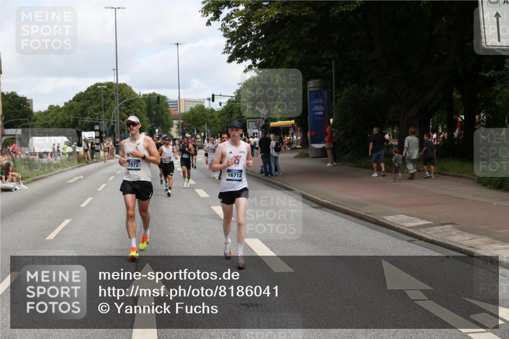 29.06.2025 - hella hamburg halbmarathon Yannick Fuchs http://msf.ph/oto/8186041 29.06.2025 10:29:43 20KM 1217, 1562, 4477, 5269, 5554, 6169, 7867, 7972, 8395, 8864, 8901, 12204, 12369, 14069, 14388, 14603, 14629, 14952, 15390, 15391, 15991, 16140, 16177, 16712, 16811, 16963, 16964, 17643, 18183, 18220, 18419, 19022 meine-sportfotos.de