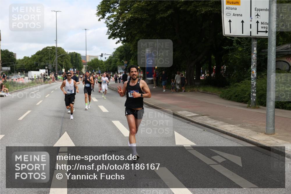 29.06.2025 - hella hamburg halbmarathon Yannick Fuchs http://msf.ph/oto/8186167 29.06.2025 10:29:45 20KM 1217, 1562, 4740, 5269, 5554, 6704, 7466, 7867, 7972, 8395, 8864, 8901, 10771, 12204, 12369, 12751, 14069, 14388, 14603, 14629, 14952, 15390, 15391, 15991, 16140, 16177, 16695, 16712, 16811, 16963, 16964, 17643, 18183, 18220, 18419, 19022 meine-sportfotos.de
