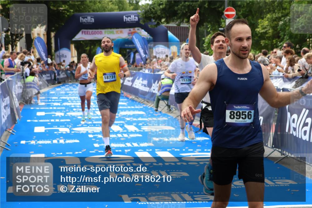 29.06.2025 - hella hamburg halbmarathon Zöllner http://msf.ph/oto/8186210 29.06.2025 10:33:35 Ziel 1053, 4602, 8312, 15326, 16931, 18731, 18854 meine-sportfotos.de