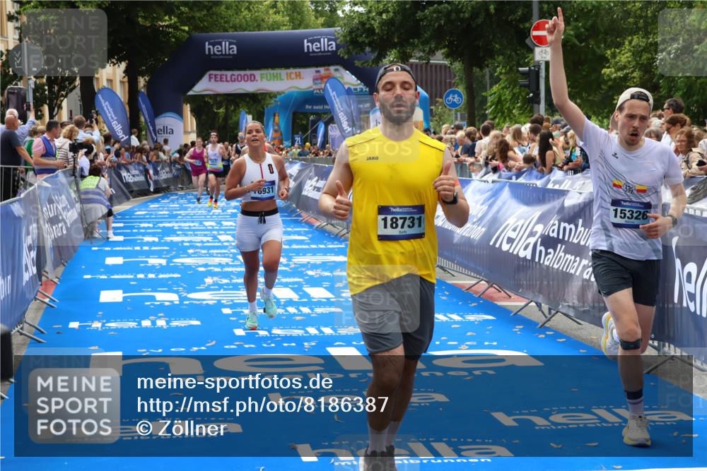 29.06.2025 - hella hamburg halbmarathon Zöllner http://msf.ph/oto/8186387 29.06.2025 10:33:36 Ziel 1053, 8312, 15326, 16931, 18731, 18854 meine-sportfotos.de