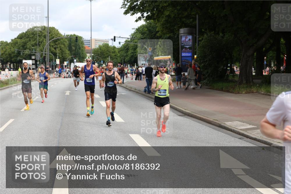 29.06.2025 - hella hamburg halbmarathon Yannick Fuchs http://msf.ph/oto/8186392 29.06.2025 10:29:50 20KM 57, 1217, 1344, 1562, 4740, 4944, 5269, 5554, 6704, 7466, 7867, 7972, 8864, 8901, 10771, 11559, 11898, 12204, 12369, 12751, 14603, 14629, 14952, 15390, 15391, 15991, 16140, 16177, 16695, 16712, 16811, 16963, 16964, 17022, 17643, 17826, 18183, 18220, 18237, 18419, 19022 meine-sportfotos.de